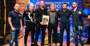 Тарторът на Сектор Б: Треньорът от “Новите съседи” ще изкара до Великден